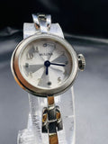 Subasta de Reloj Bulova plata dama. Precio de lista: $4,700.
