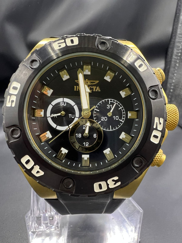 Subasta de Reloj Invicta Specialty men . Precio de lista: $3,999.