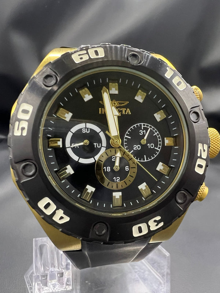 Subasta de Reloj Invicta Specialty men . Precio de lista: $3,999.