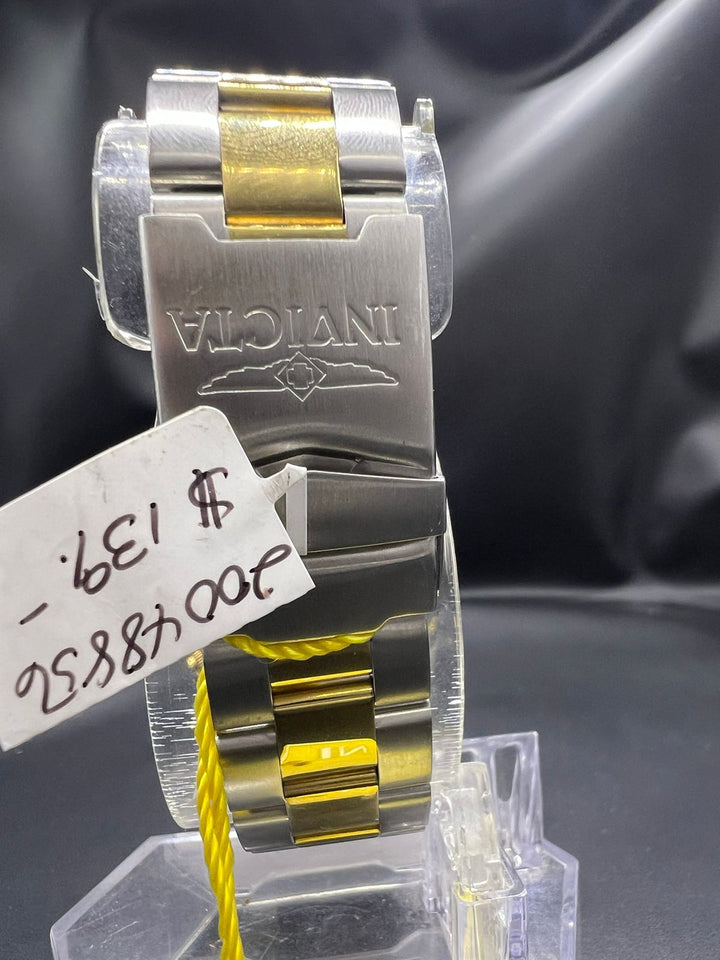 Subasta de Reloj Invicta prodiver men bisel azul. Precio de lista: $2,900.