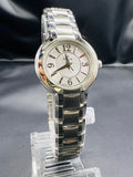 Subasta de Reloj Bulova Dress plata dama. Precio de lista: $4,500.