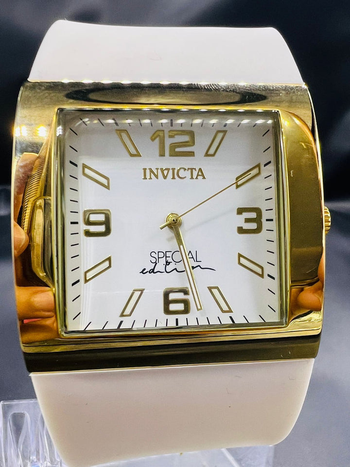 Subasta de Reloj Invicta Angel lady white. Precio de lista: $3,100.