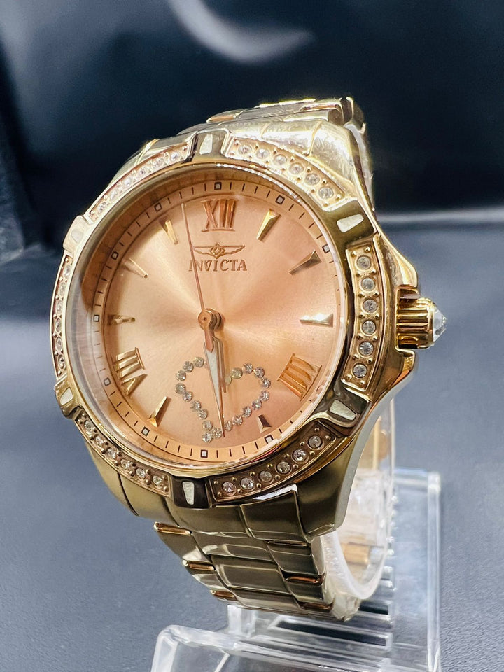 Subasta de Reloj Invicta Angel rosegold heart. Precio de lista: $3,200.