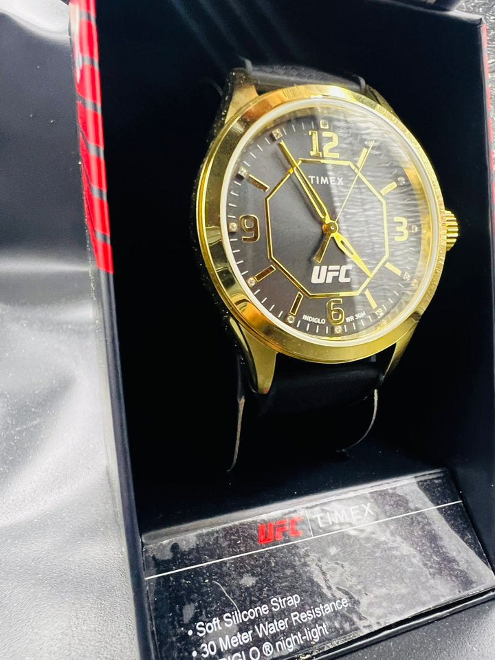 SUBASTA Timex UFC Athena Negro/Dorado - Precio de lista: $1642.01