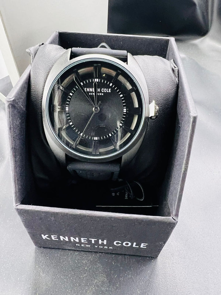 SUBASTA Kenneth Cole New York Negro - Precio de lista: $2,400
