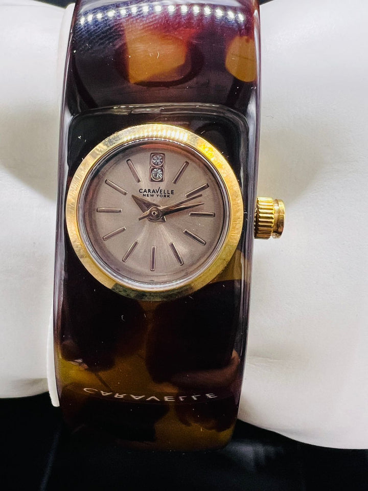 Subasta de Reloj Caravelle by bulova American, NUEVO fullset. Precio de lista: $2,600.