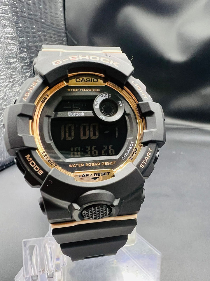 Subasta de Reloj G-shock dial Rosegold. Precio de lista: $3,200.