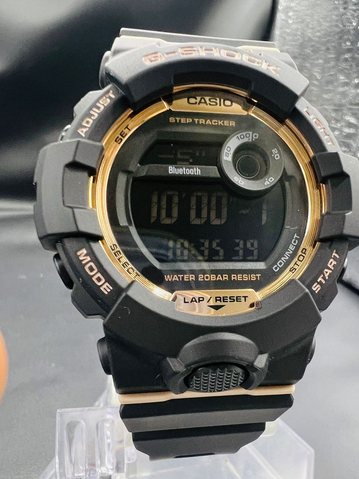 Subasta de Reloj G-shock dial Rosegold. Precio de lista: $3,200.